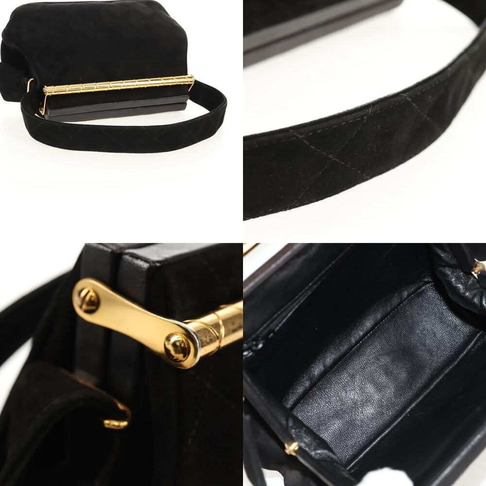 Chanel Matelasse Handbag - Picture 4 of 8